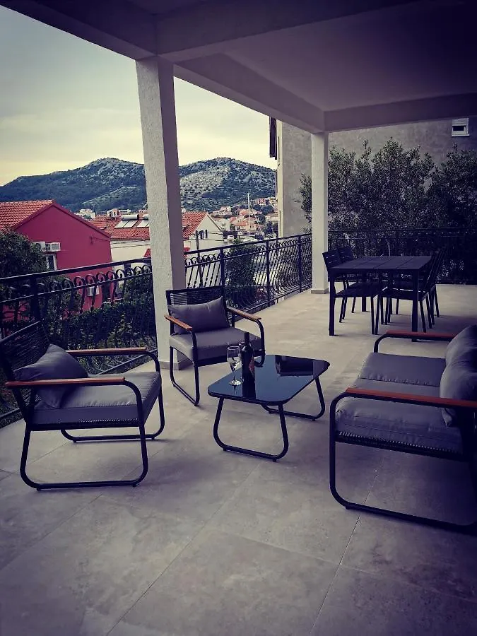 Jbl Apartment Seget Vranjica