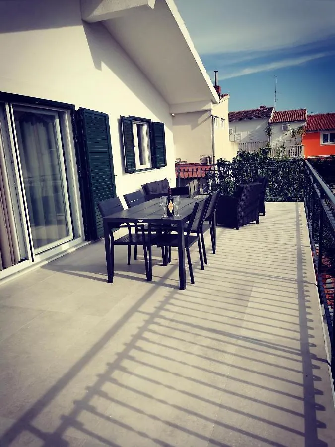 Jbl Apartment Seget Vranjica Croatia